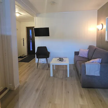 Airport Apartament Alta